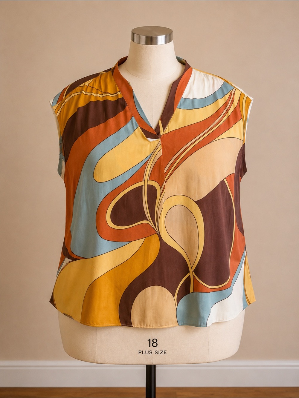 Plus Size Abstract Print V-Neck Sleeveless Camisole in Multi-Color